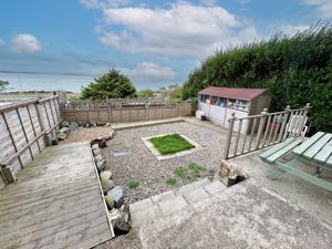 Photo 30- click for photo gallery